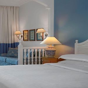 Standard Zimmer mit Kingsize-Bett